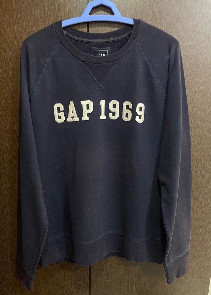GAP Navy Blue Sweatshirt