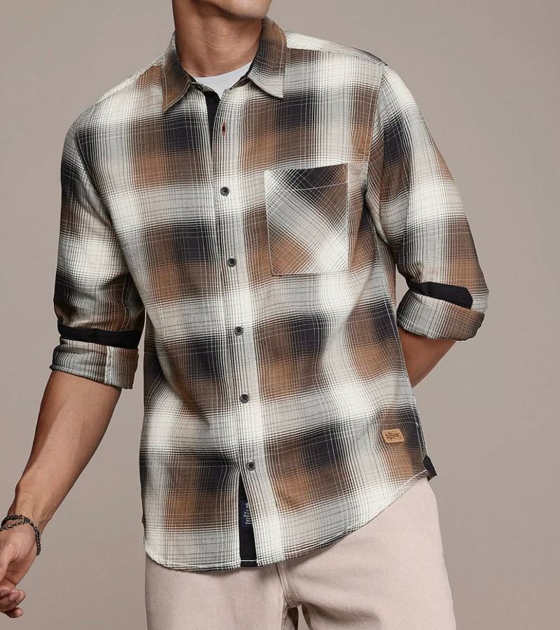Men's Plaid checks  Shirt from roadster brand