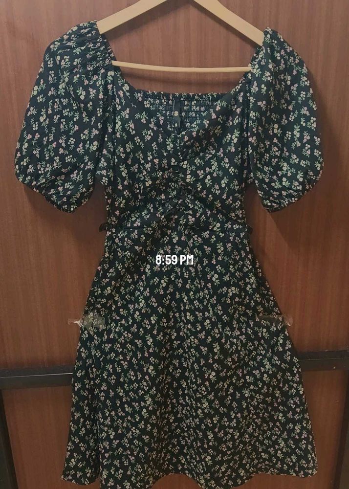 Chic Floral Puff Sleeve Mini Dress