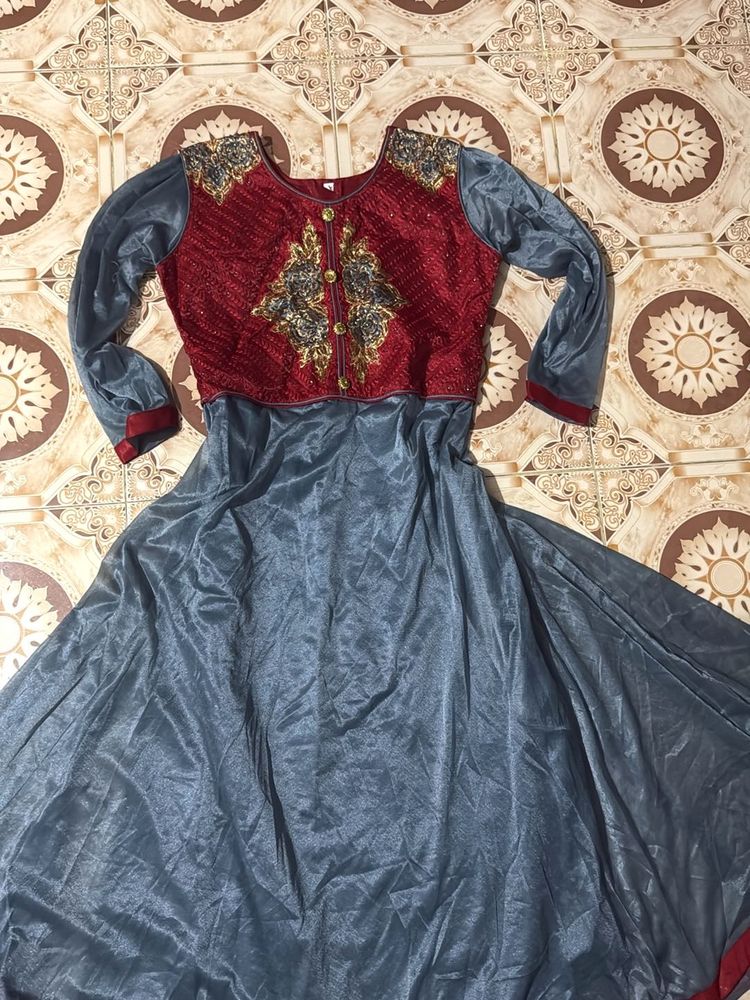 beautiful gray anarkali kurti