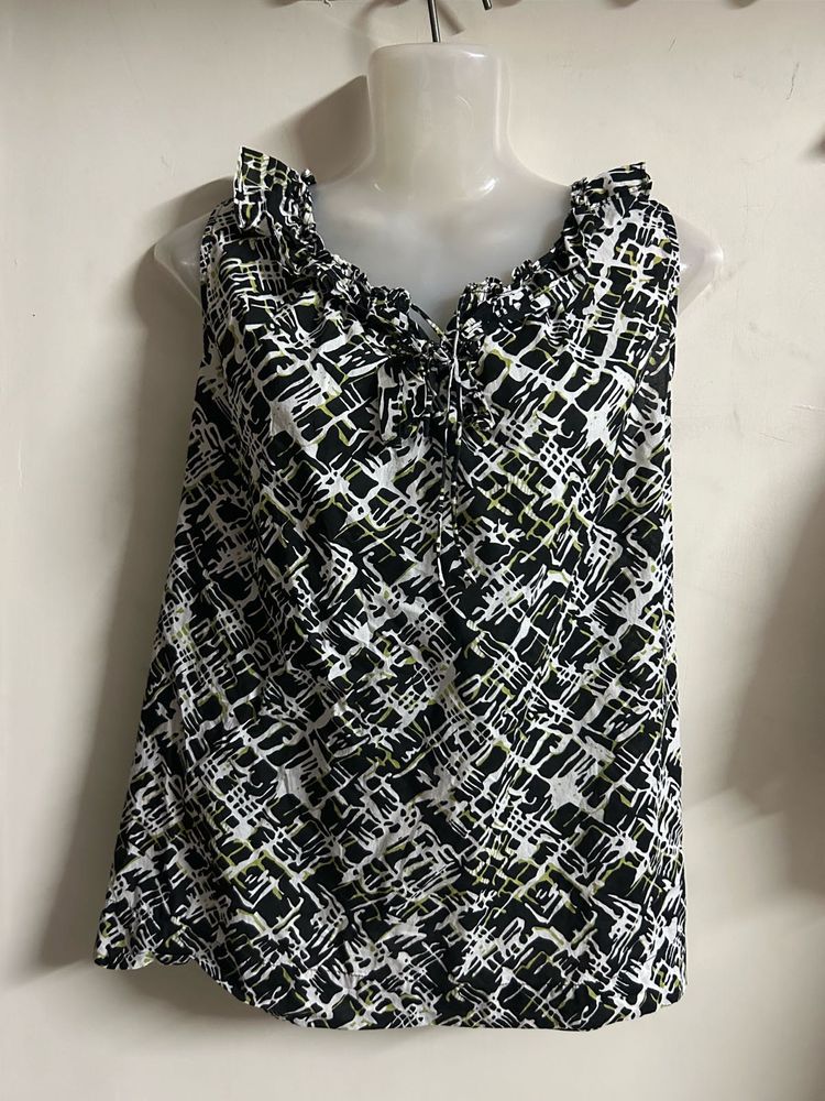 Stylish Sleeveless Printed Top