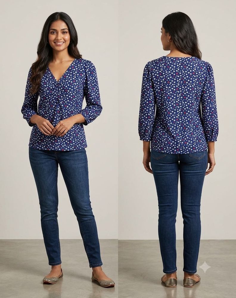 Chic Navy Blue Heart Print Top