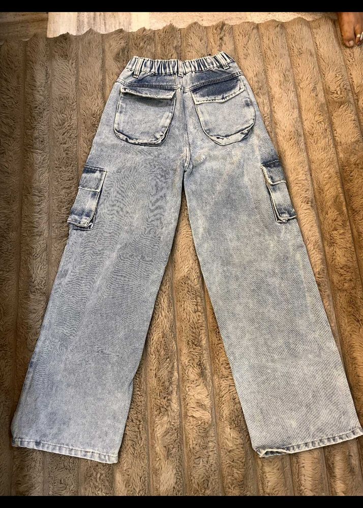 Women's Acid Wash Wide Leg Cargo Jeans