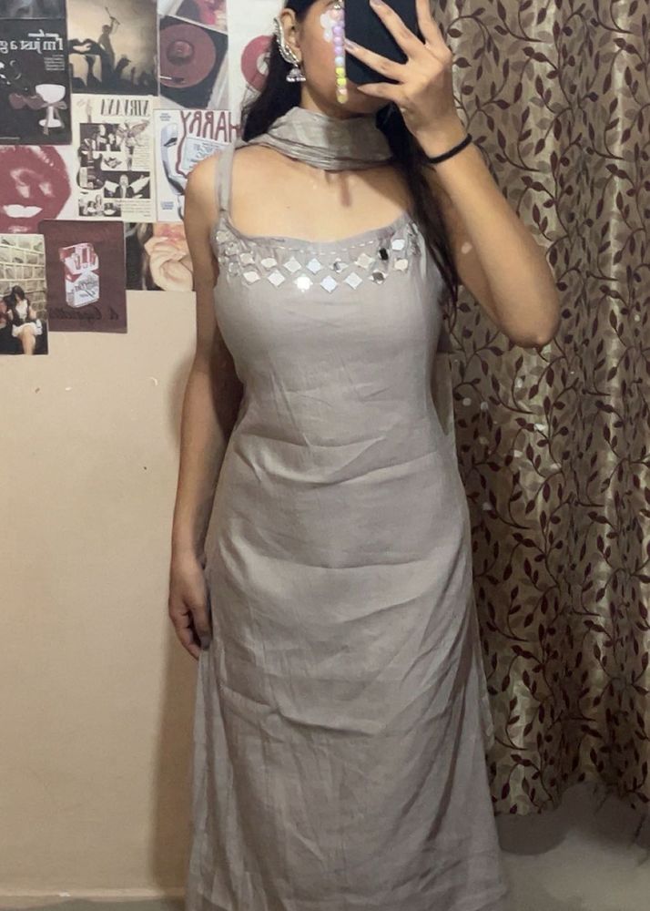 Elegant Grey Kurta Set with Mirror Work