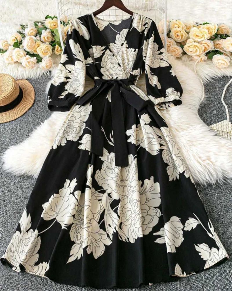 Elegant Floral Print Wrap Dress