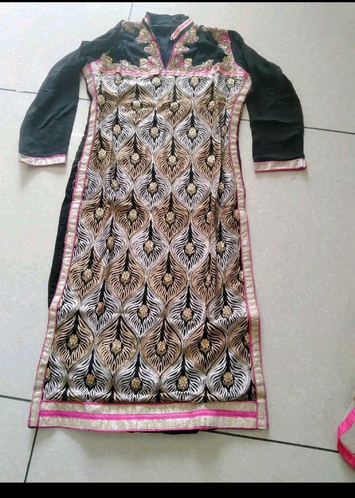 Embroidered Kurta