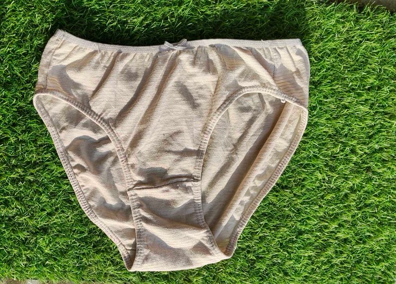 panty .