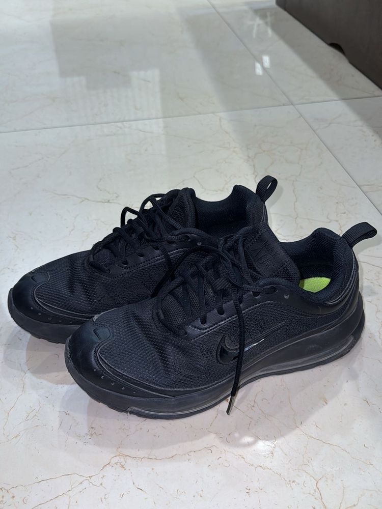 Nike Air Max AP Running Shoes UK 7