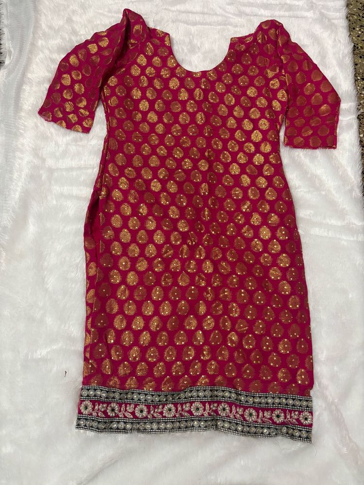 Elegant Pink &amp; Gold Kurta