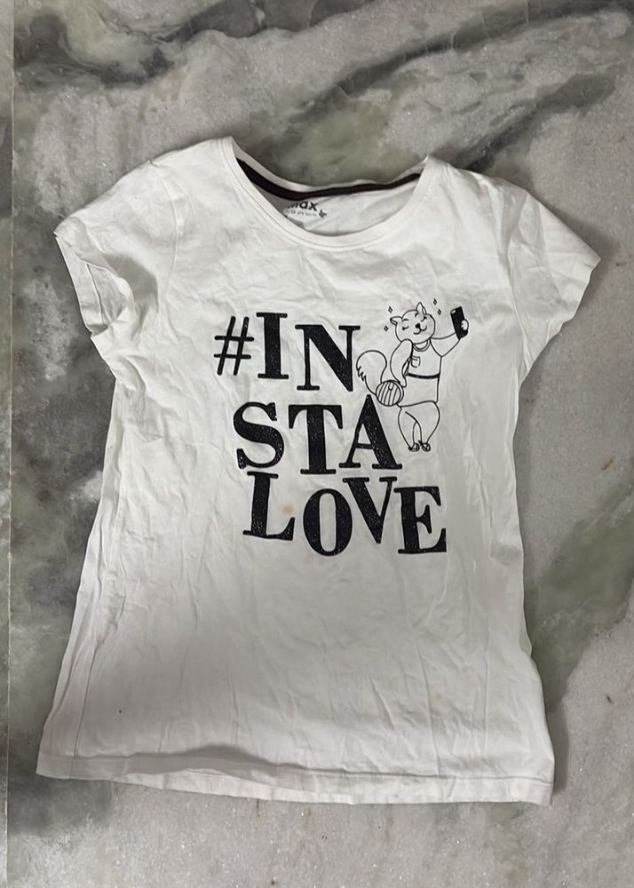 Cute Graphic T-Shirt with Hashtag Design