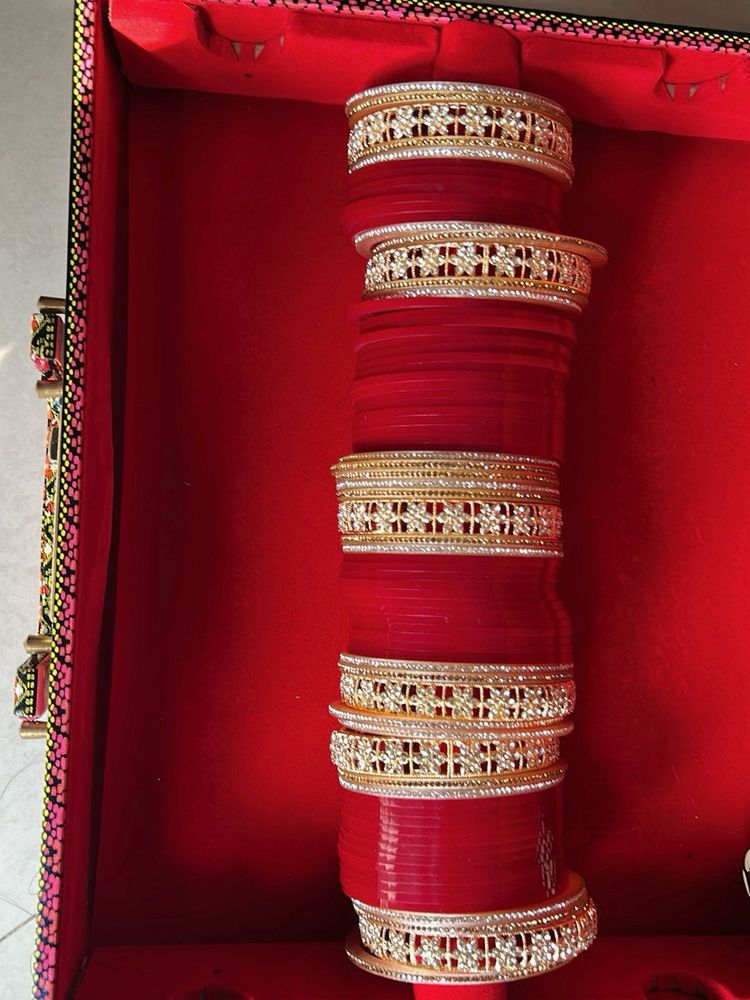 Bridal Red Chura Set- 2’6&amp; 2’8