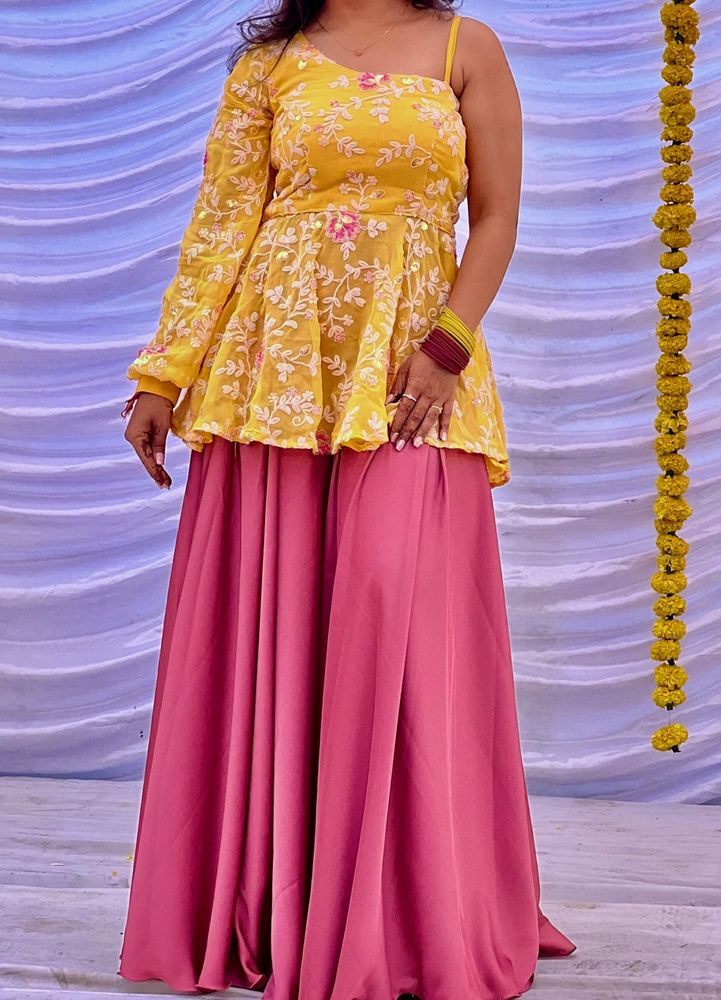 DESIGNER YELLOW TOP WITH PINKISH SKIRT