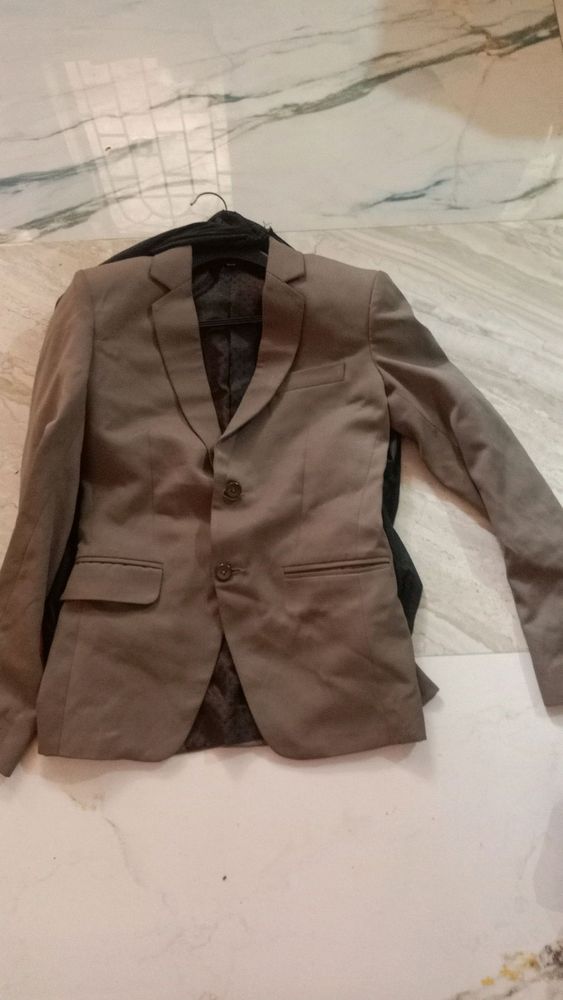 chocolate 🍫 brown coat 34 size one time wear only