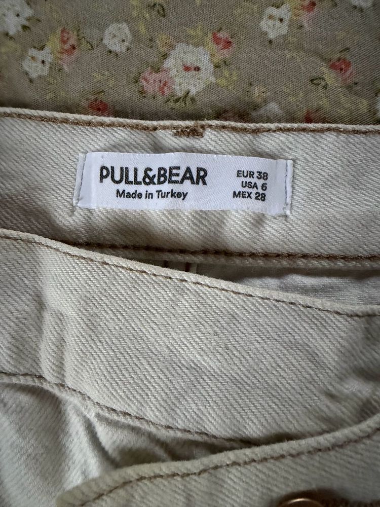 Pull &amp; Bear Trousers.