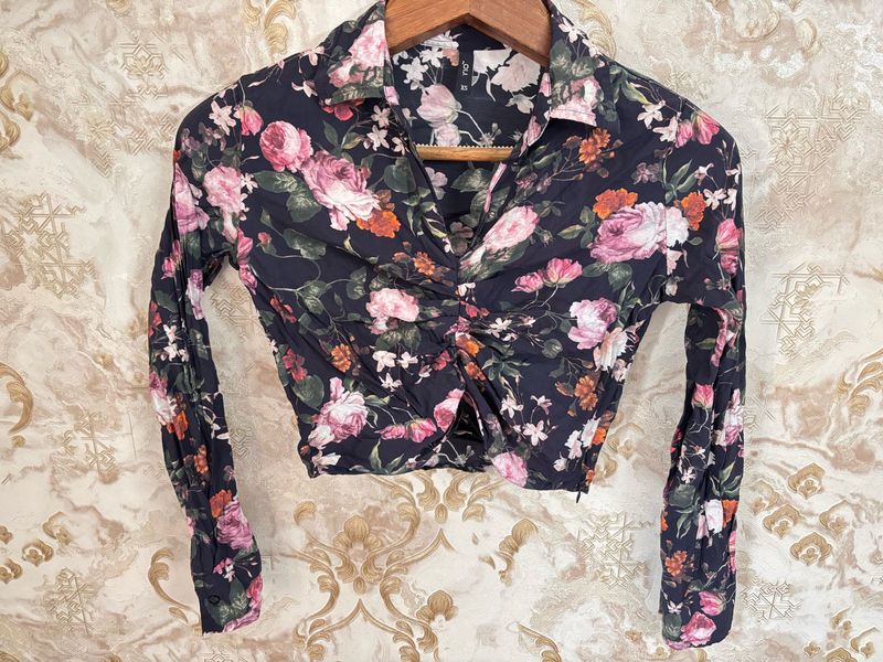 Floral Print Crop Top🌼