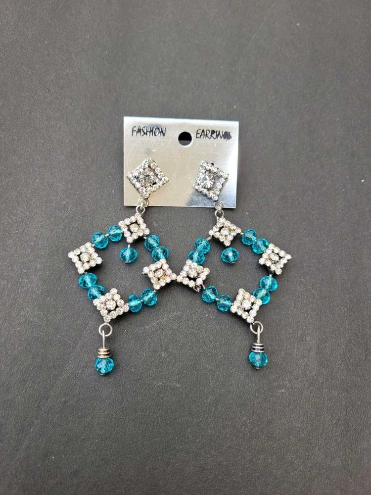 Sparkling Blue &amp; Silver Dangle Earrings