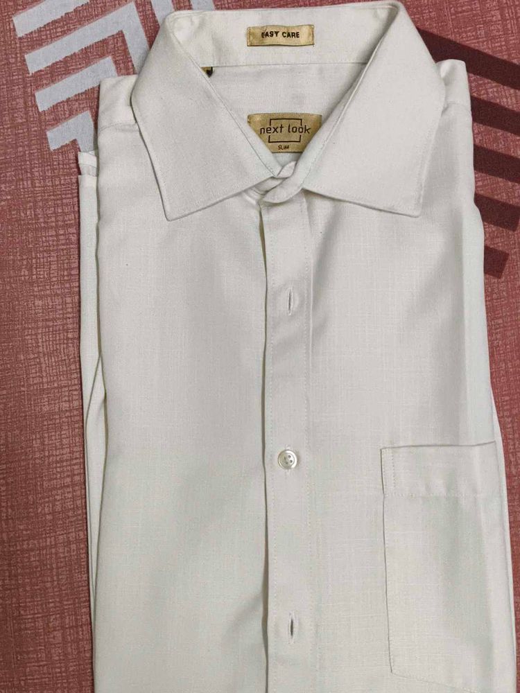 Men's linen New condition 39 inch full shirt
