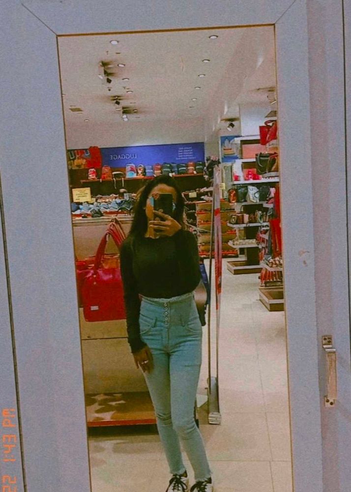 New High waist Jeans
