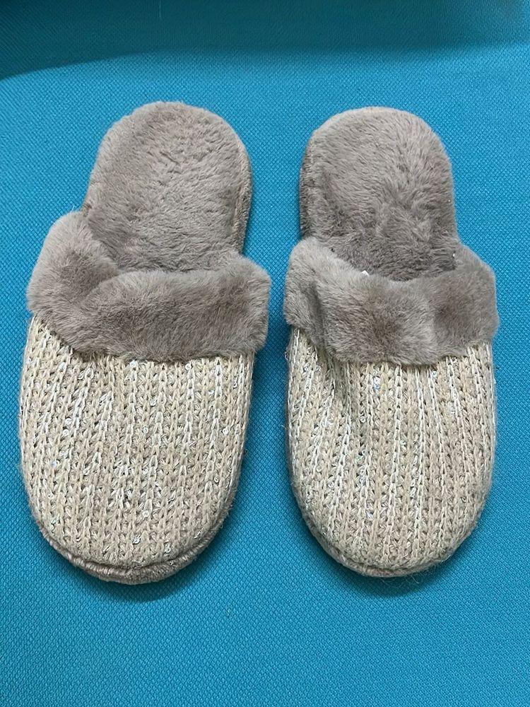Cozy Knit &amp; Fur Slippers