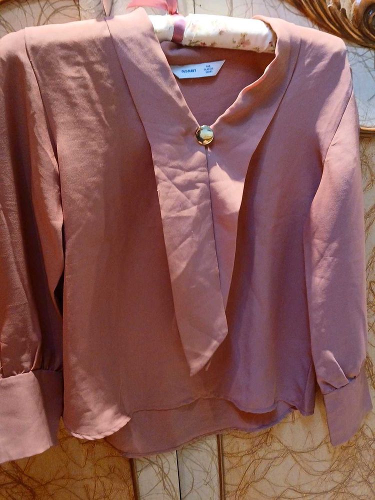 Chic Pink V-Neck Blouse