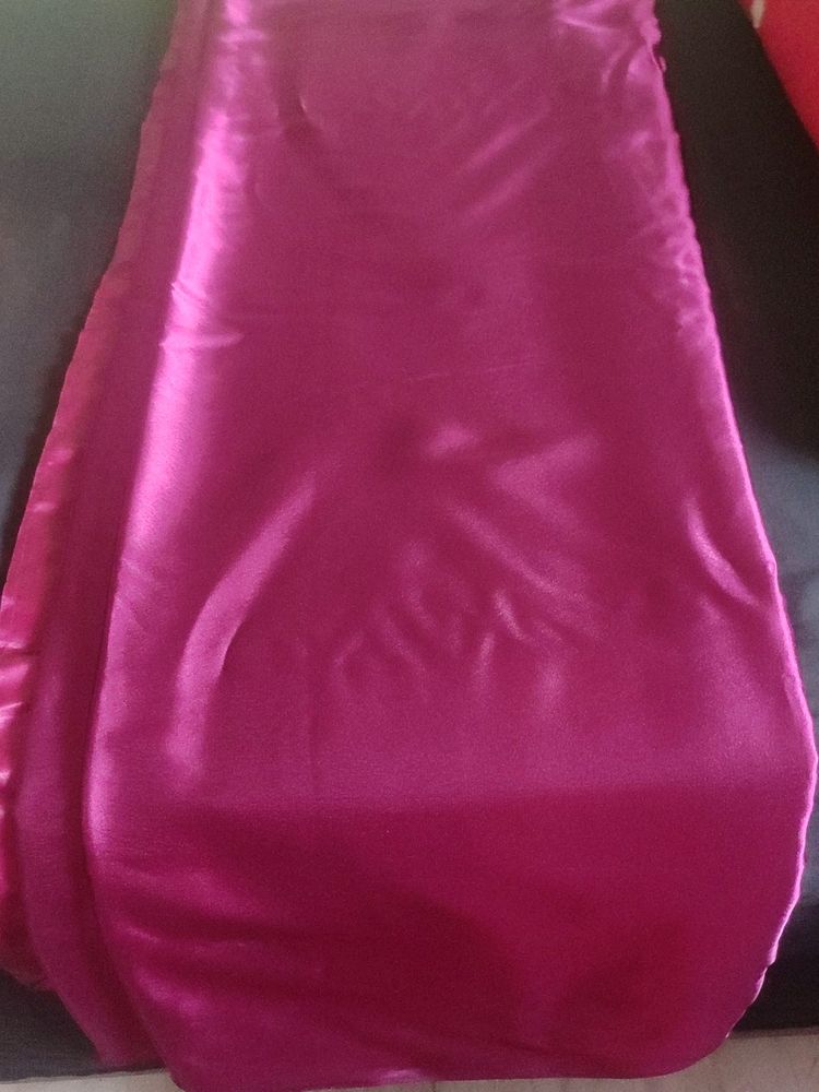 brand new saree with unstitched blouse, original colour is same as Model Is Wearing