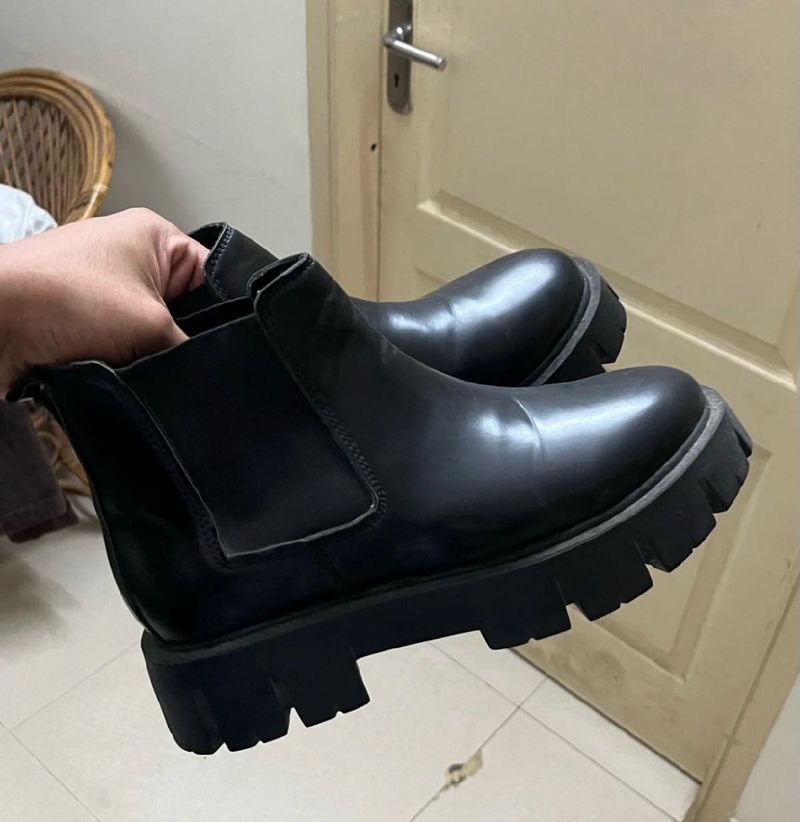 Prada Men Black Leather Boots