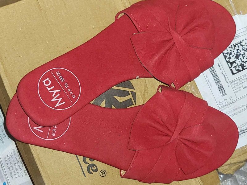 flats for girls