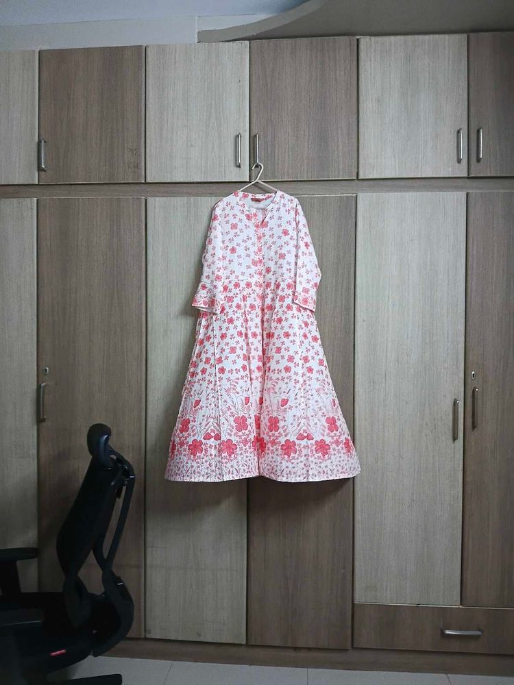White Kurta with Pink Floral Print and legging