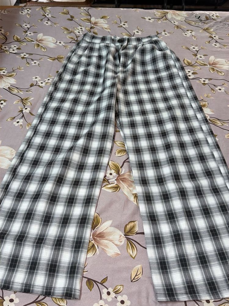Plaid Wide-Leg Pants