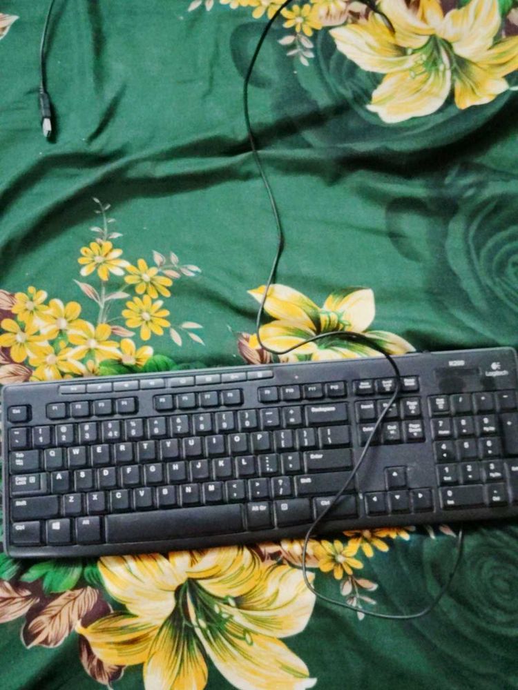 Logitech Keyboard