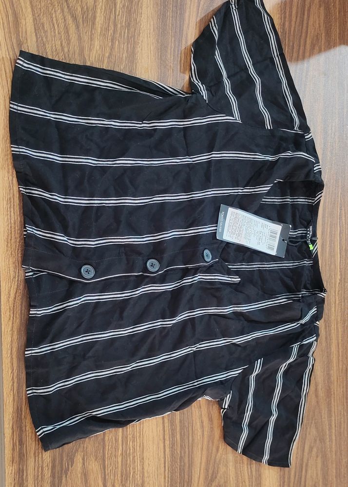 Trendy Black Half Sleeves Top