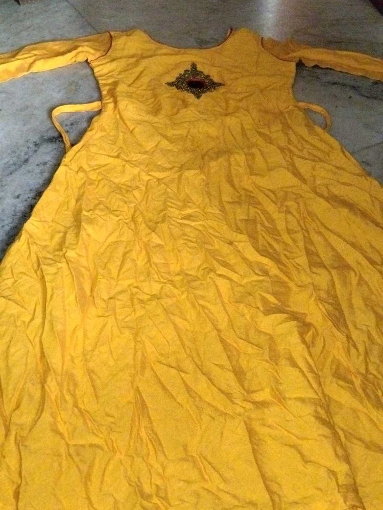 Beautiful Yellow Ethnic Gown