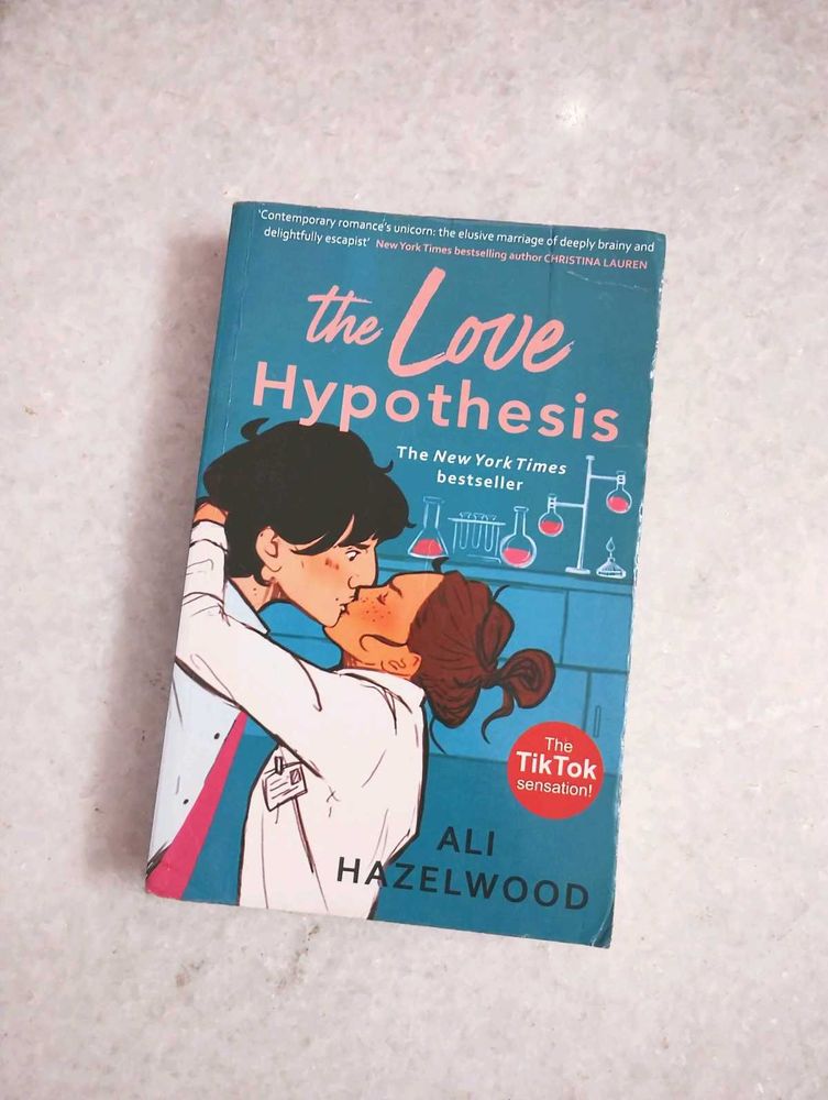 The Love Hypothesis by Ali Hazelwood