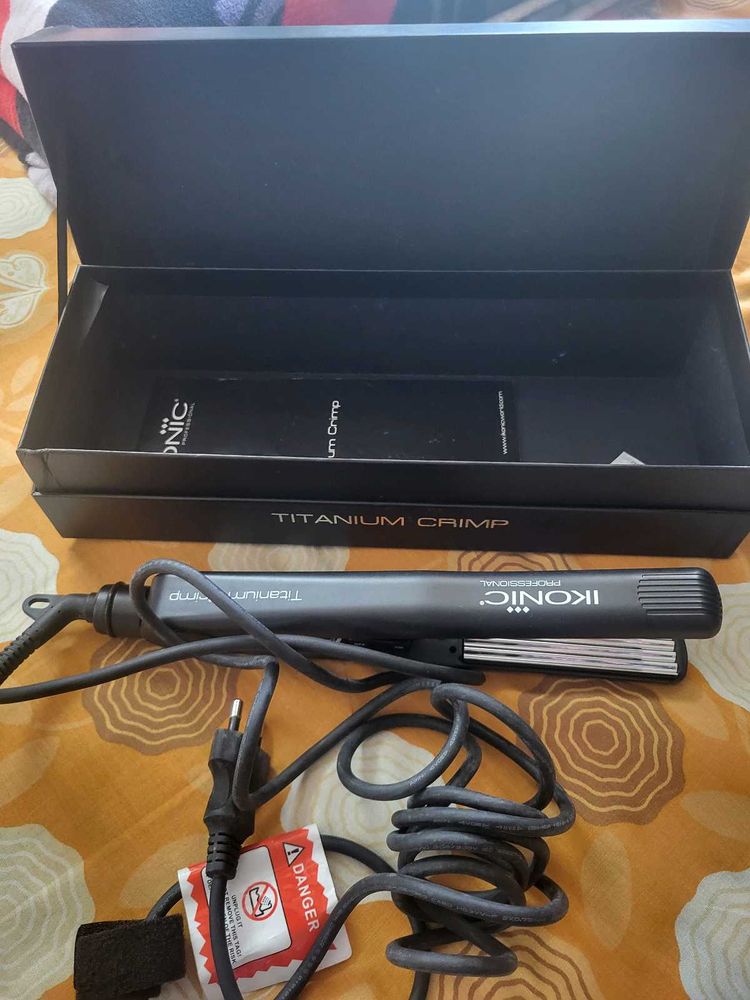 IKONIC Titanium Crimp Hair Styler