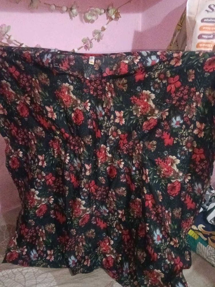 Beautiful Floral Print Saree