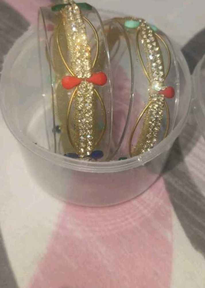 Sparkling Bangle Set