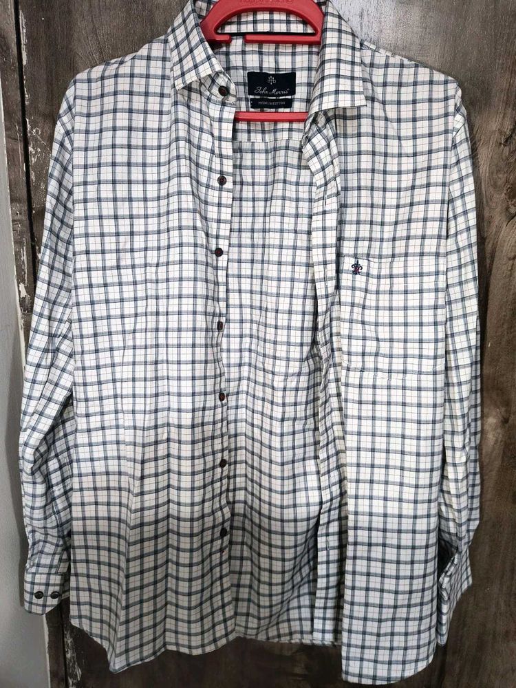 John Medeiros Plaid Shirt  👚