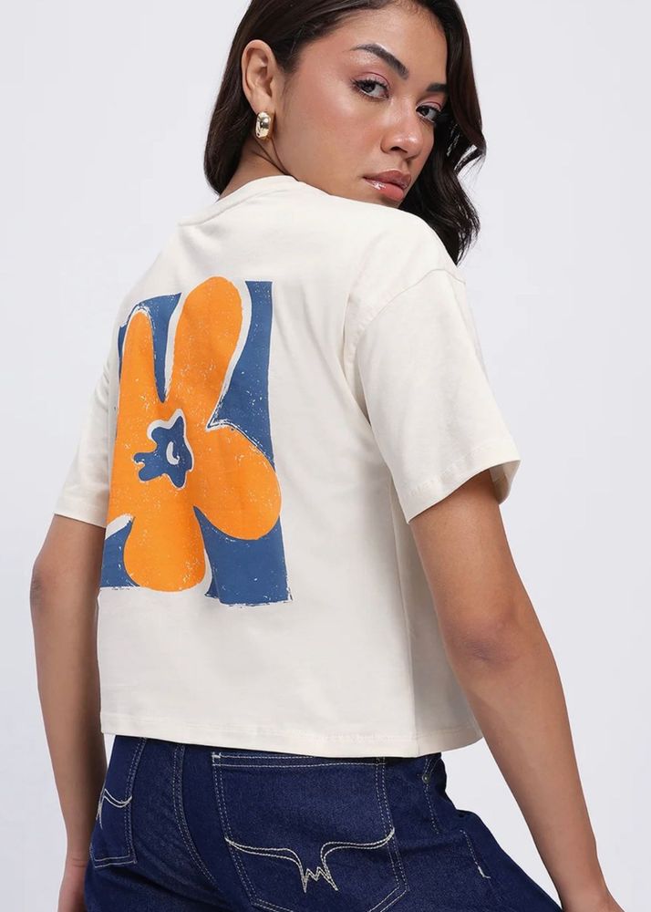 Cream Floral Graphic Boxy fit T-Shirt