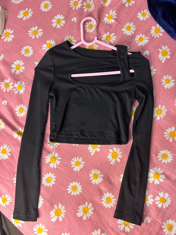 Chic Black Cut-Out Long Sleeve Top