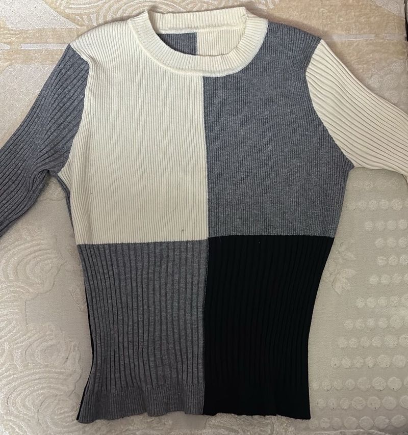 SALE - Knitted Sweater ( brand new) - S, M