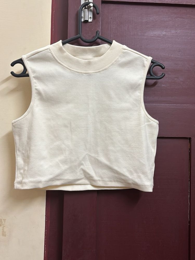 Sleeveless Mock Neck Crop Top