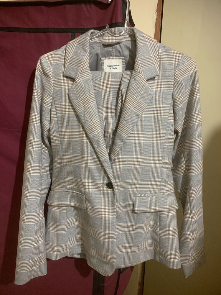 Formal Suit With Pants