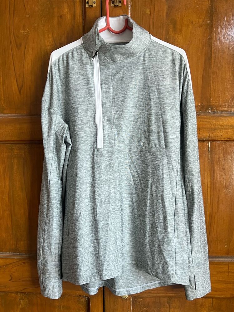 Under armour Gray Heathered Zip Neck Pullover Top