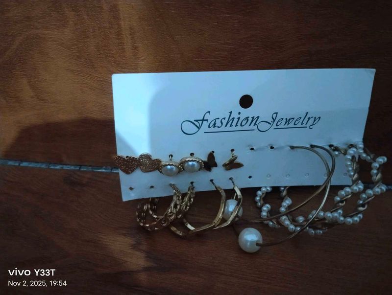 earring