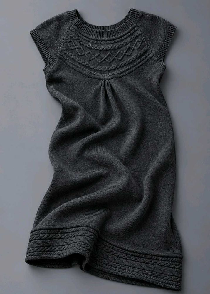 CHARCOAL GREY SLEEVELESS KNIT DRESS