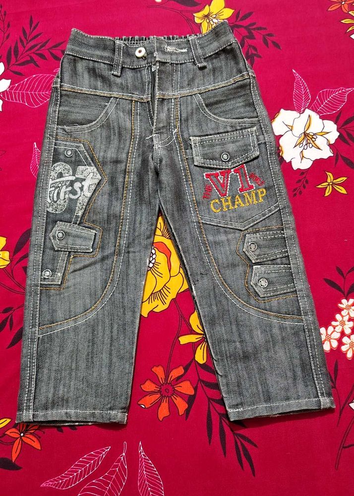 Stylish Grey Cargo Jeans
