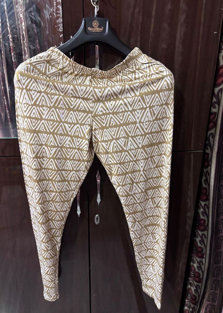 Stylish Geometric Print Leggings