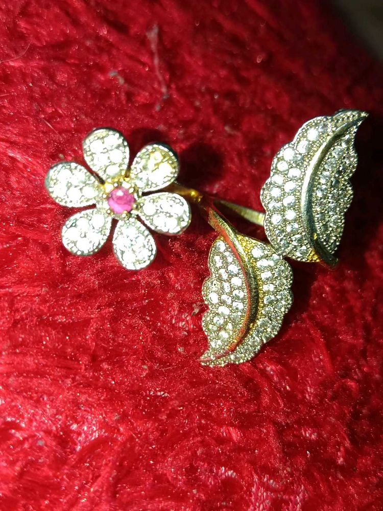 Floral Leaf Ring artificial diamond