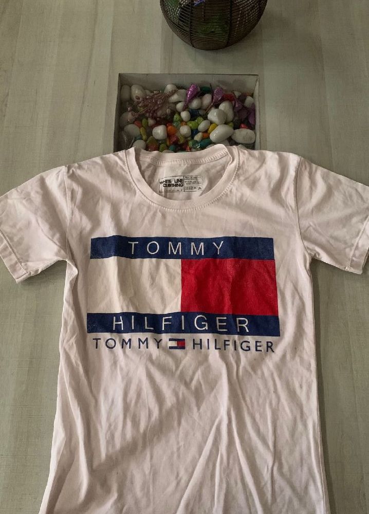 white T-shirt
