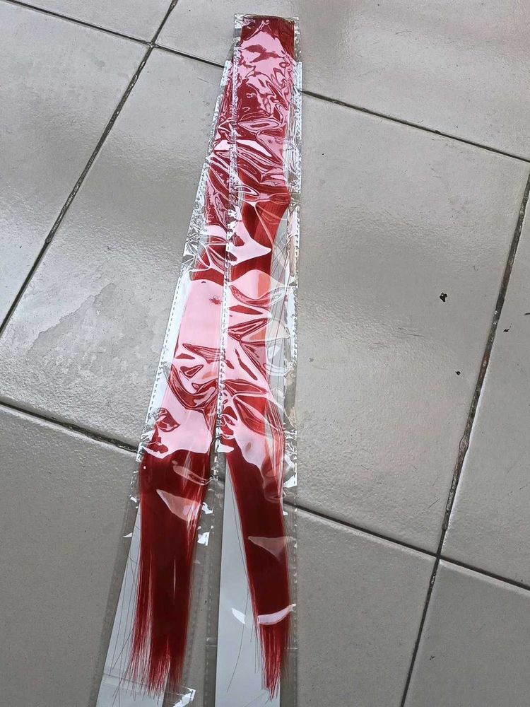 Hair colour strand